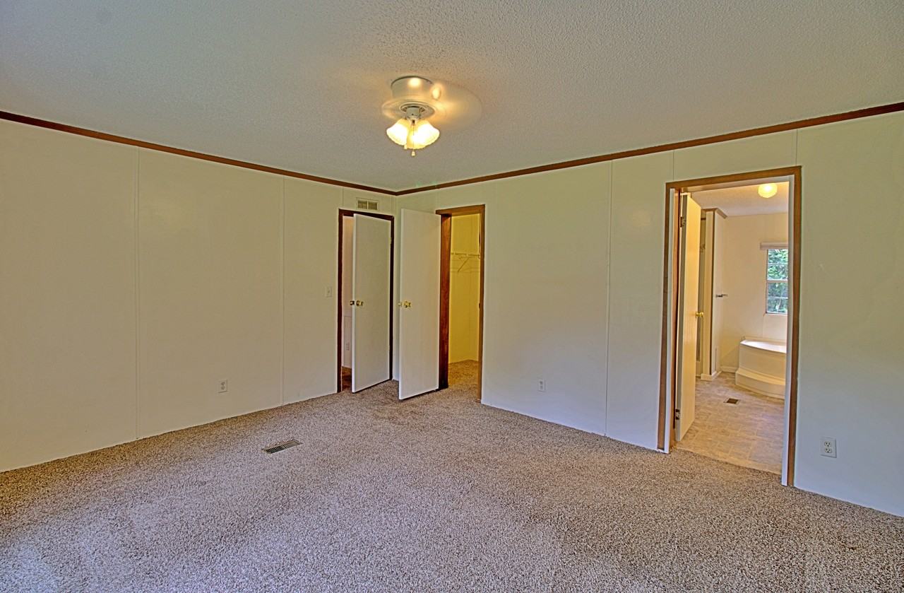 235 Fleming Loop Rd #1 - Photo 6 of 17