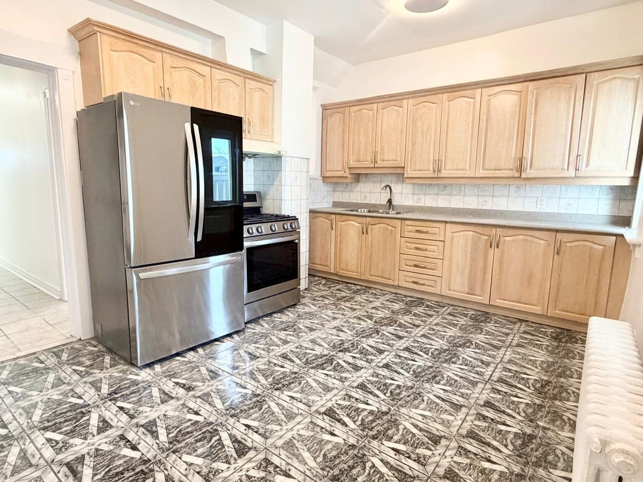 20 Kersdale Avenue - Photo 7 of 25