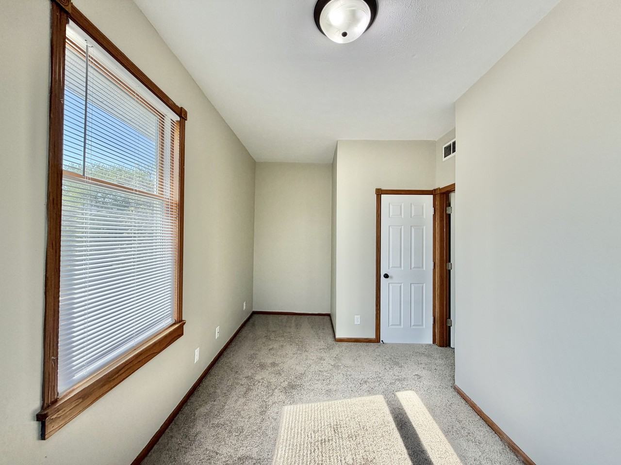 418 Caroline St #1 - Photo 2 of 18