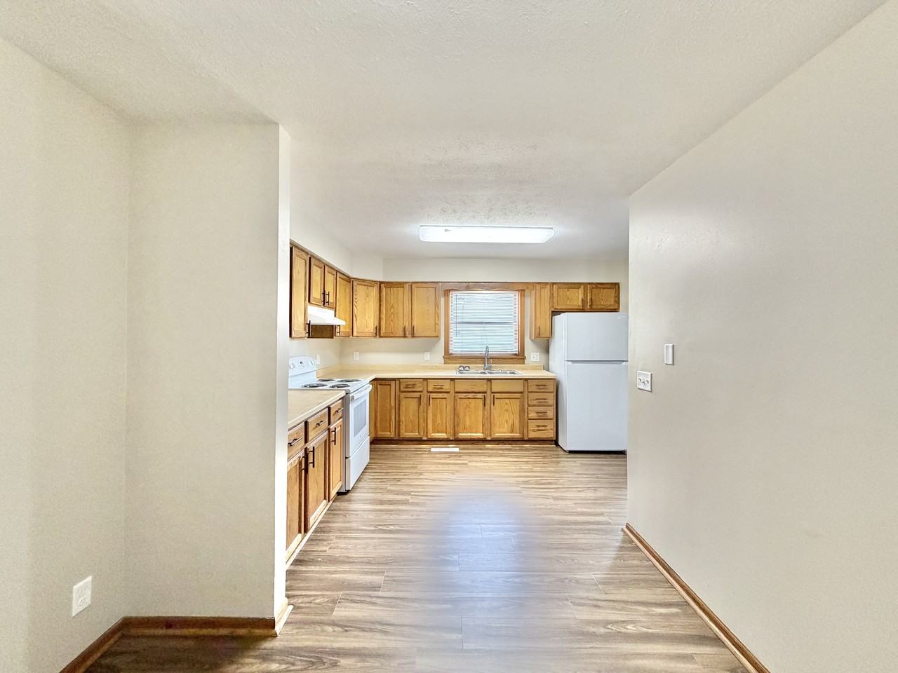 418 Caroline St #1 - Photo 7 of 18