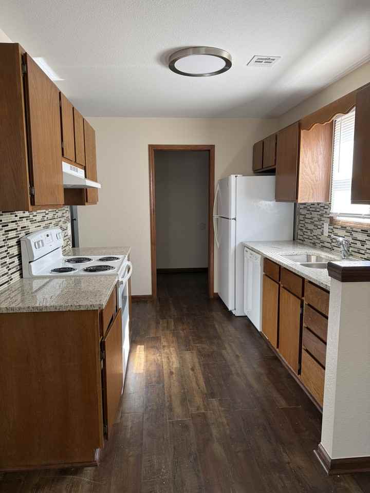 5850 Cherry Pl #A - Photo 6 of 8