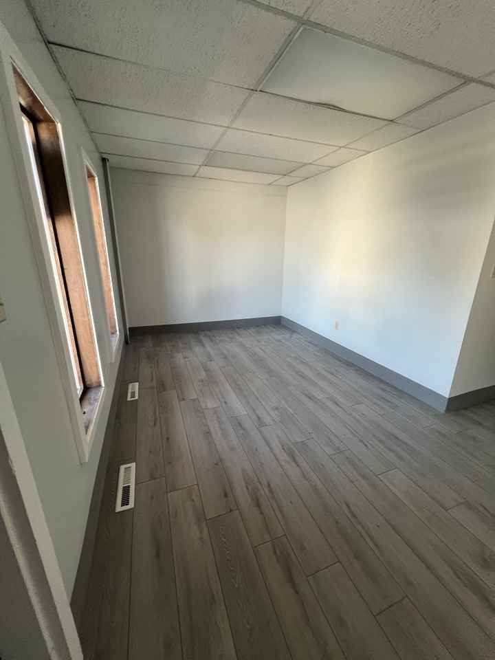 220 Edison St #1 - Photo 2 of 12