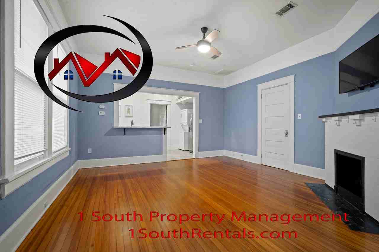 250 Tuttle Ave #B - Photo 4 of 14