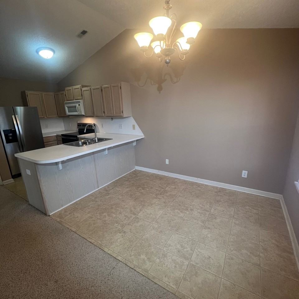 2942 Mulberry Lane - EUnit E #E - Photo 3 of 20