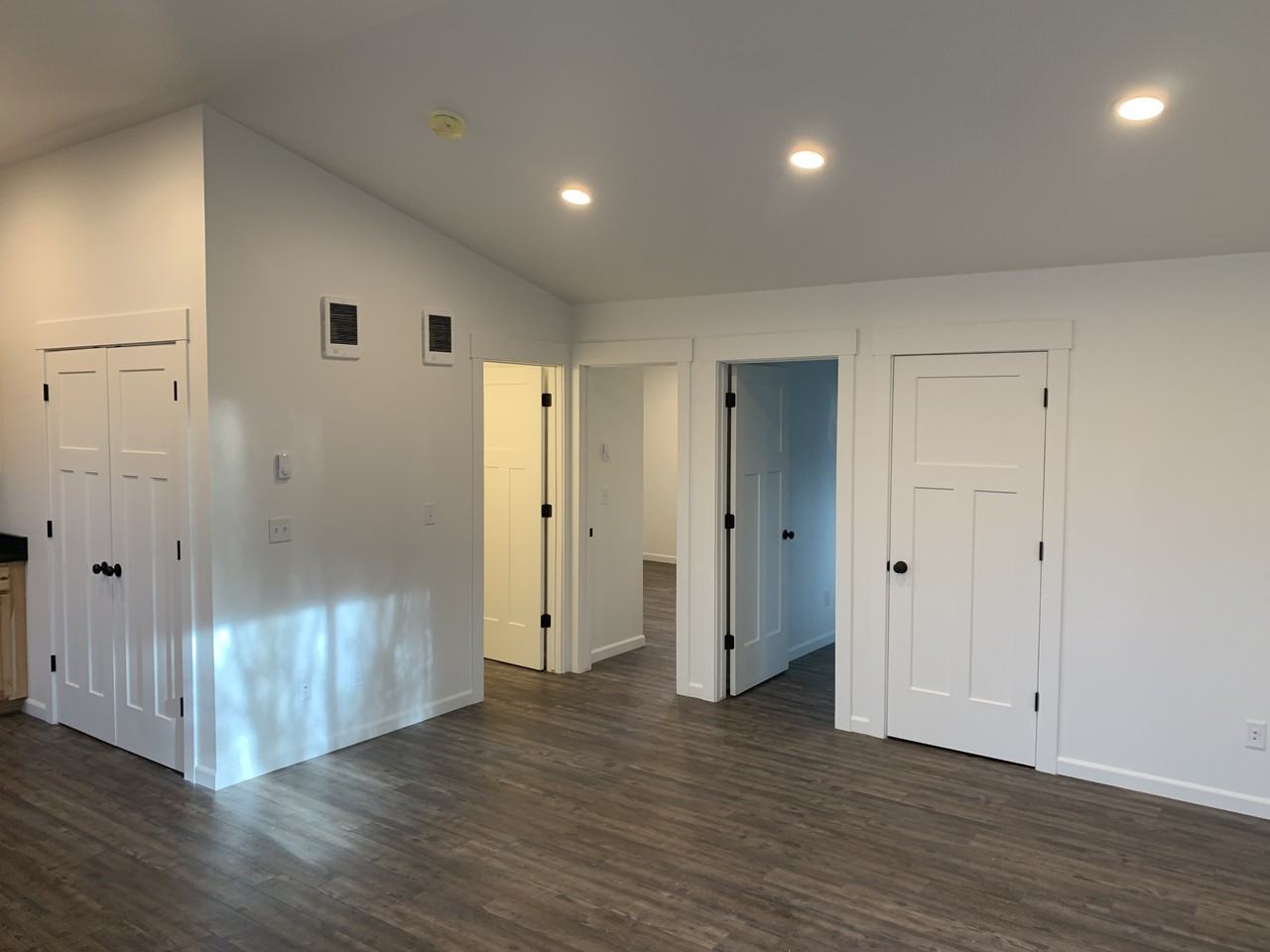 418 Maple Dr #A - Photo 5 of 10