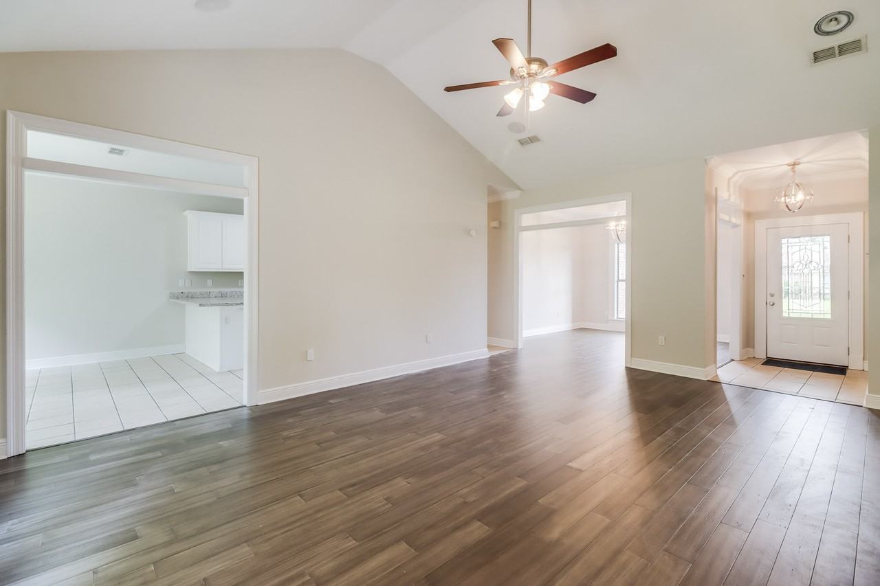 15033 S White Swan Dr #1 - Photo 3 of 22