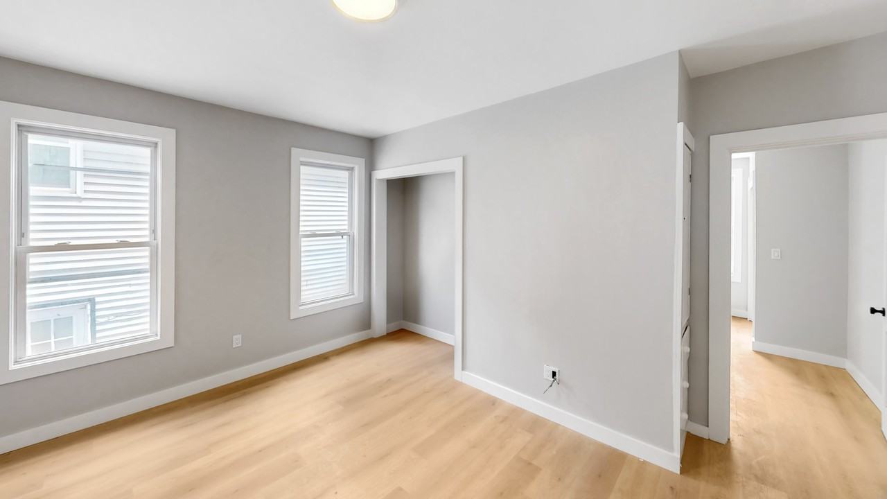 192 Paris Street192 Paris Street - 1 #1 - Photo 5 of 8