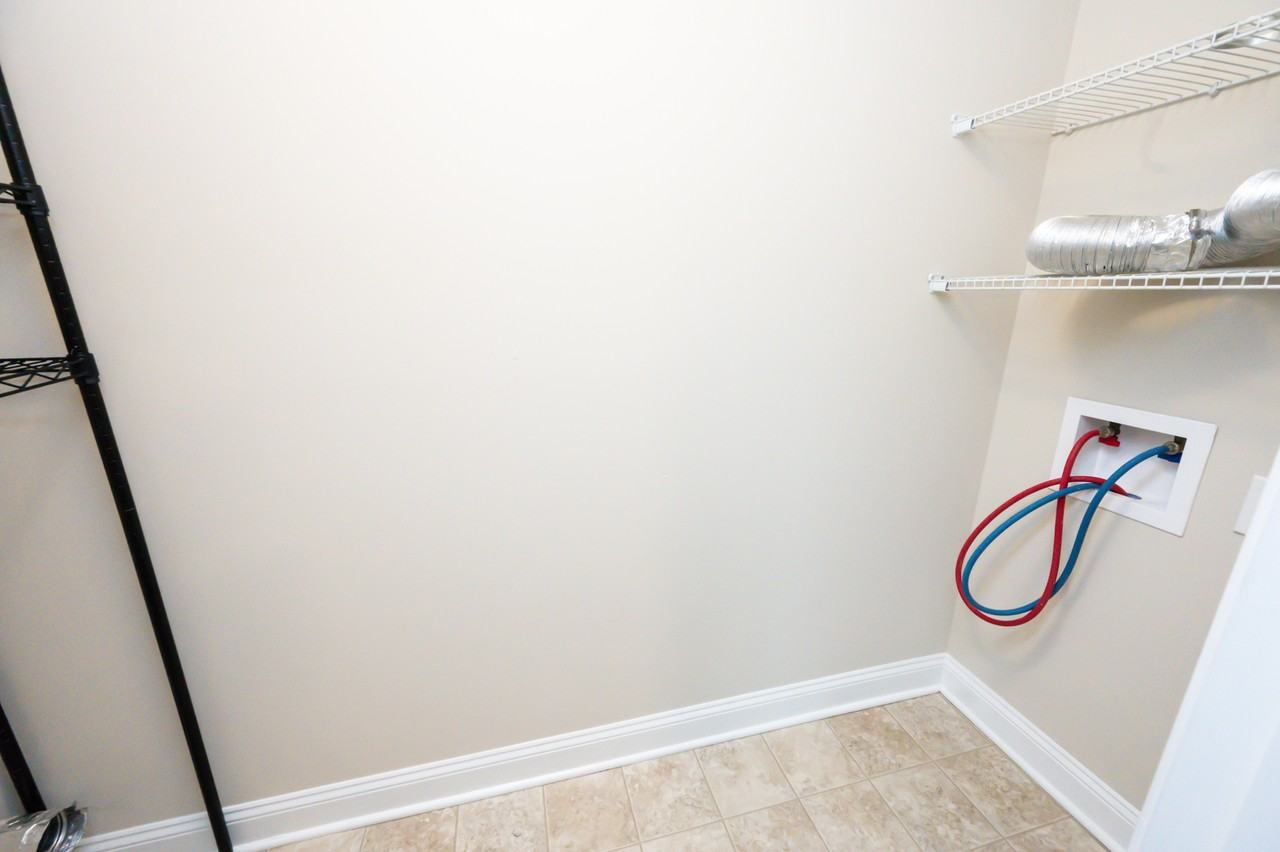 114 Meadow Way #1 - Photo 7 of 17