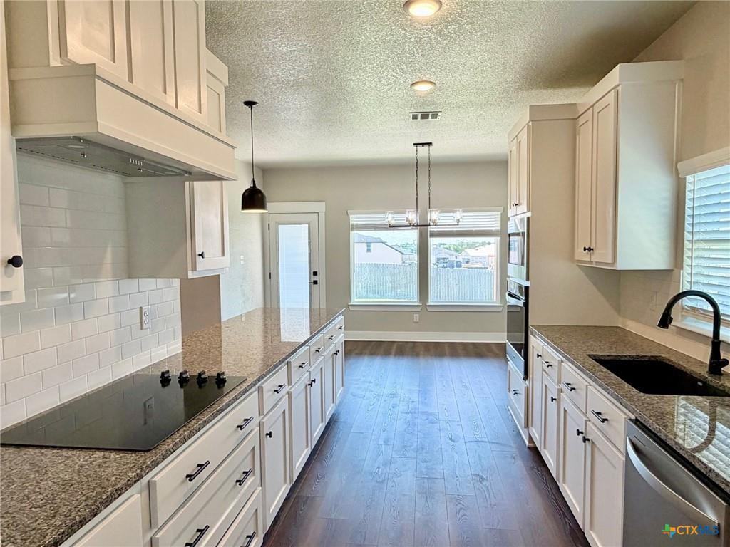 2923 Atascosa Dr #1 - Photo 7 of 16