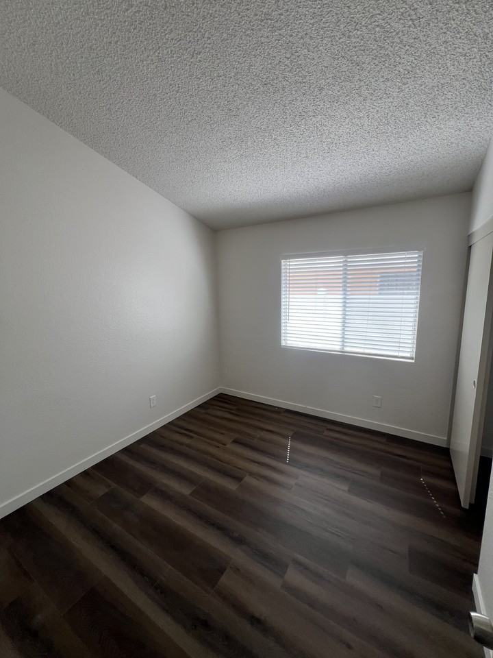 30202 Cupeno Ln #30202 - Photo 7 of 16