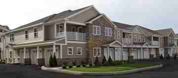 featured image of 18 Stoneledge Dr