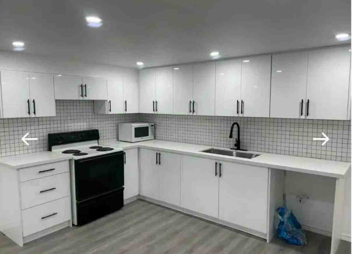 639 Glancaster Road - Photo 2 of 14