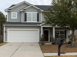 featured image of 292 Mayfield Dr #1