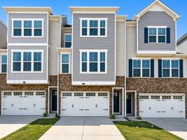 featured image of 9802 Oaklawn Blvd Nw #1