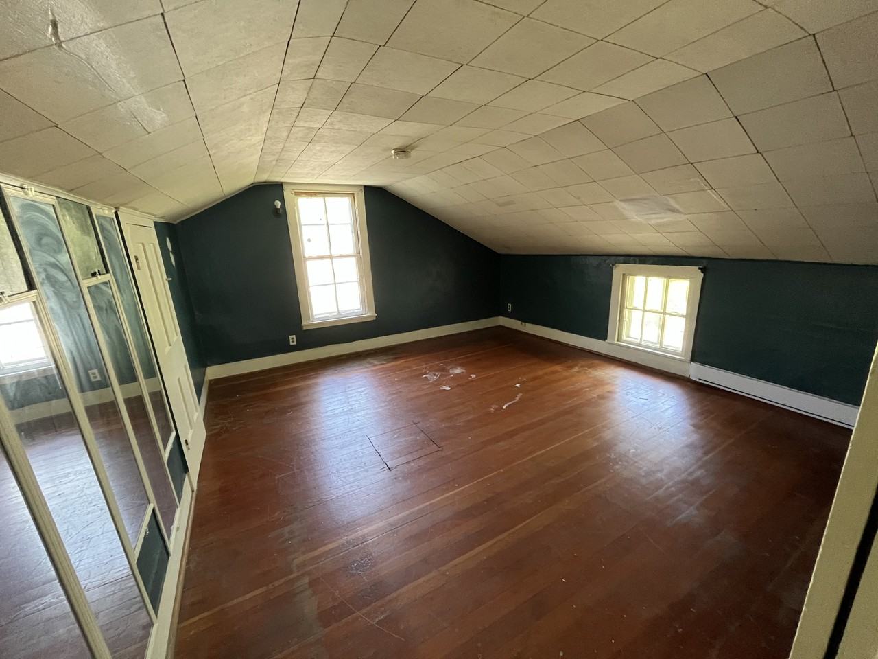 31 Hazzard St #2 - Photo 4 of 10