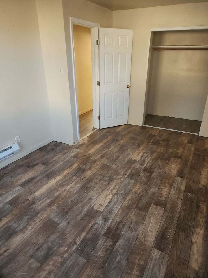 540 N 5th Ave #6 - Photo 5 of 5