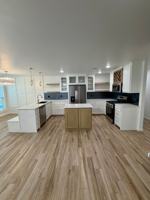 featured image of 103 N Atlanta St