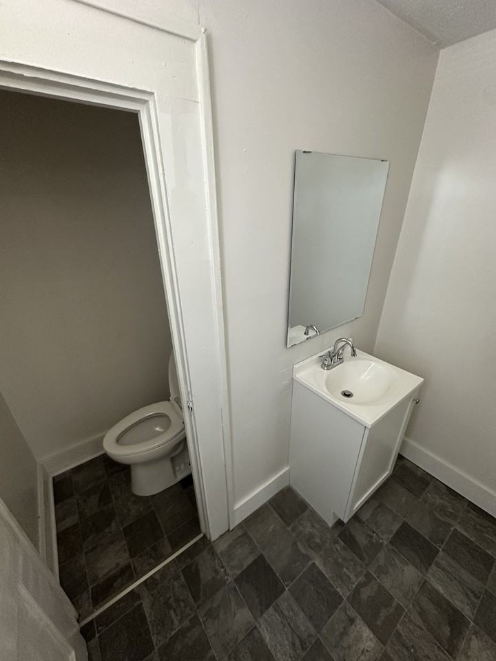 1232 1/2 E 29th St #1-2 - Photo 6 of 7