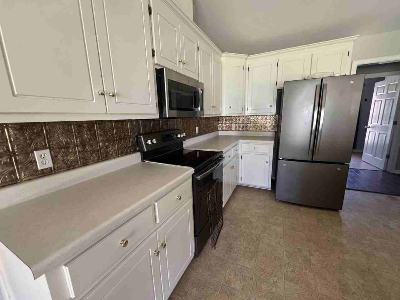197 Rehobeth Way #1 - Photo 6 of 17