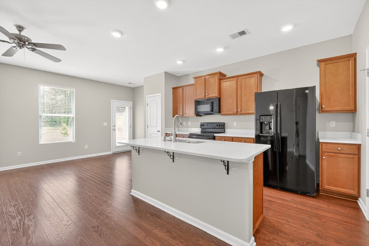 4011 Cannonsgate Ln #1 - Photo 4 of 11