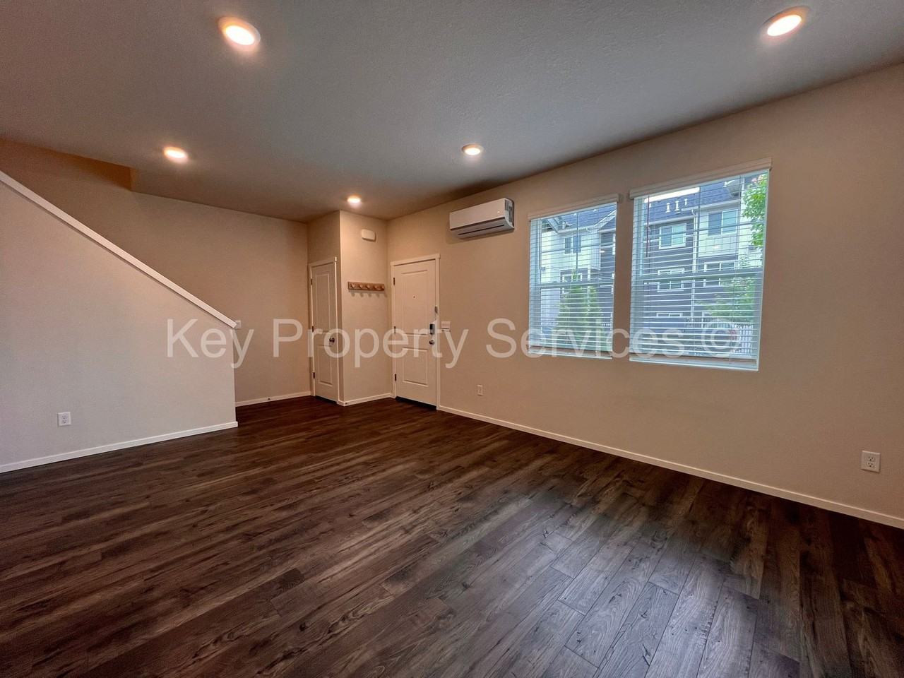12609 Ne 116th Way - Photo 4 of 25