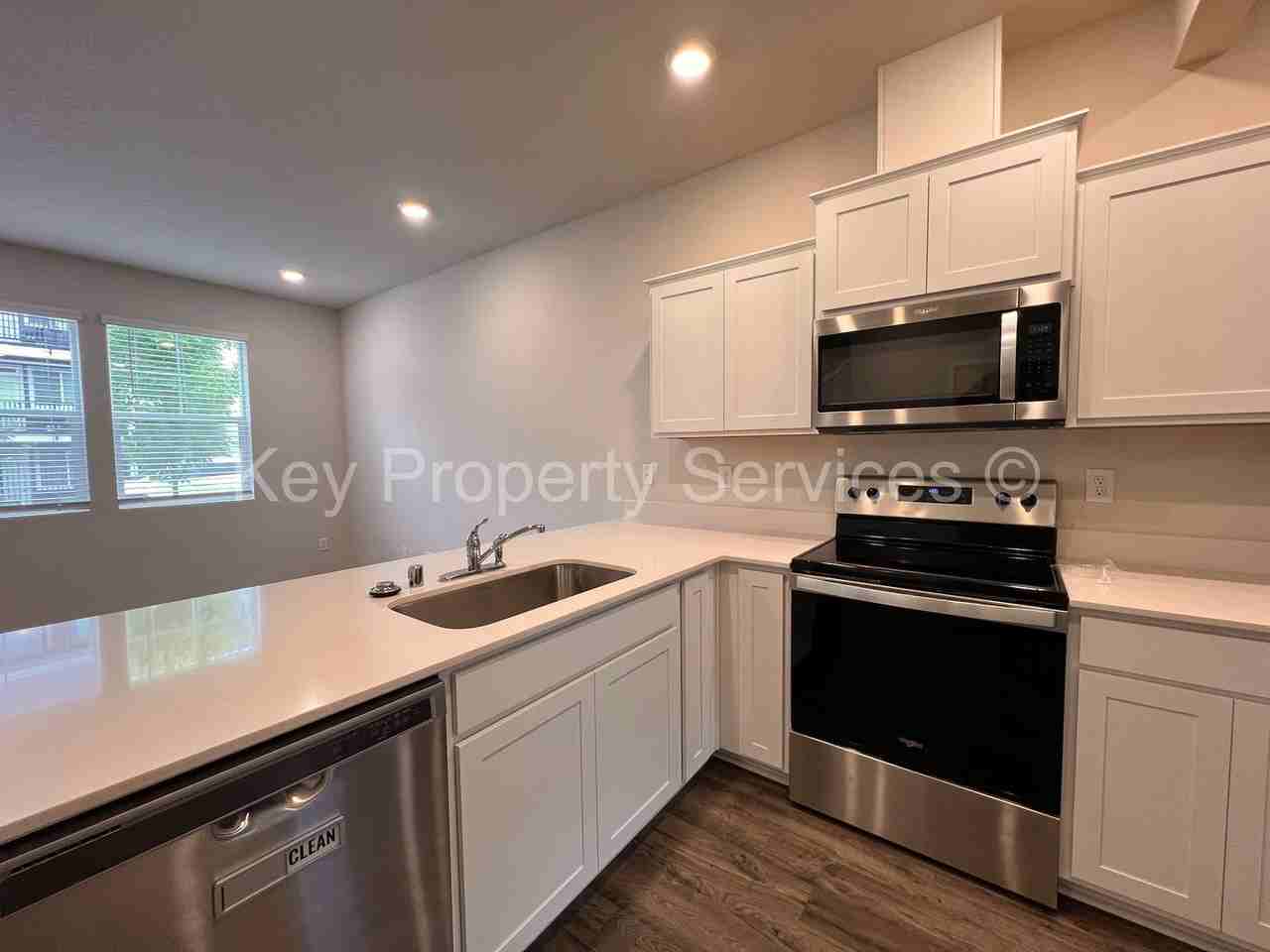 12609 Ne 116th Way - Photo 6 of 25