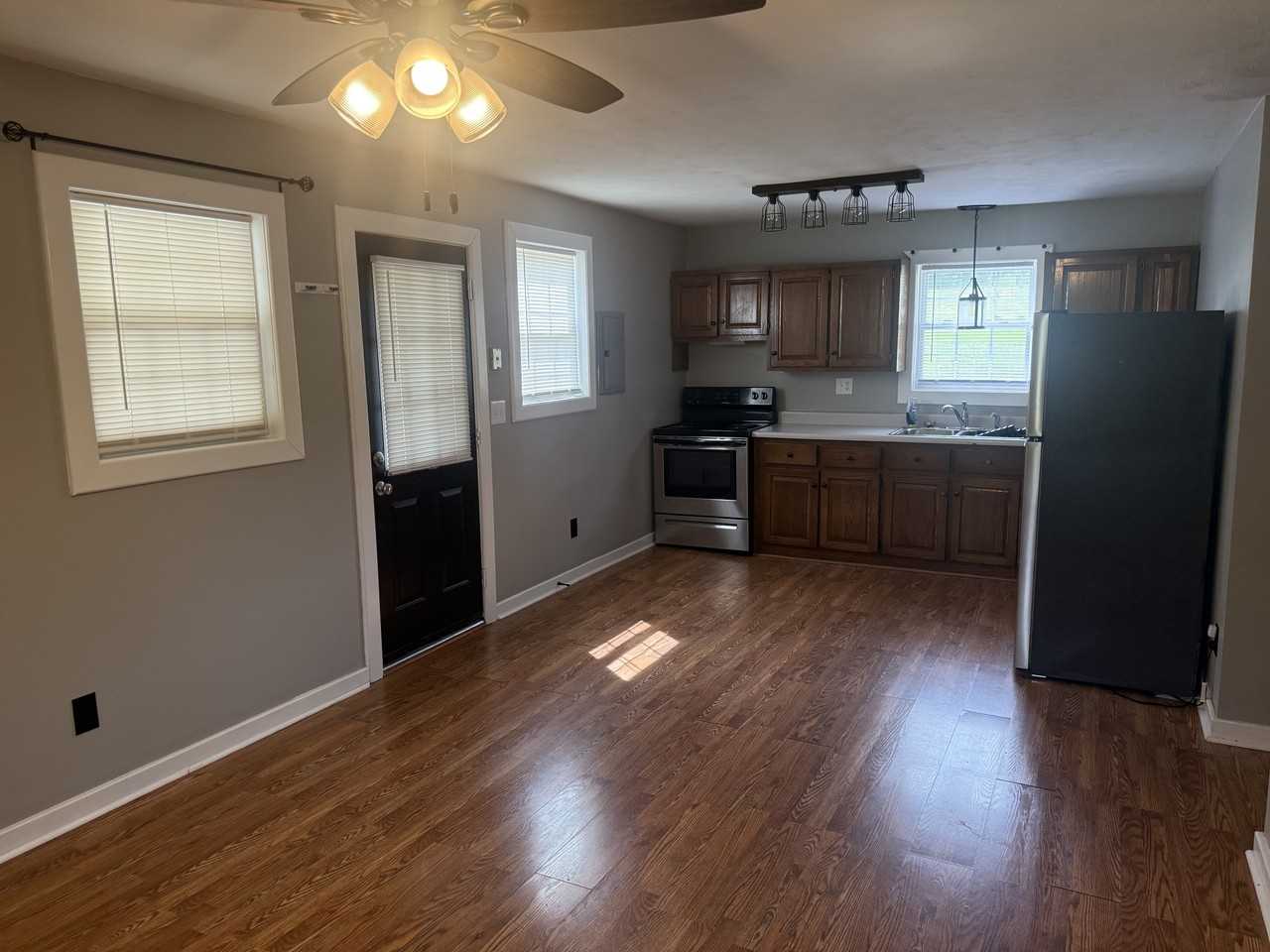 7217 New Glendale Rd #1 - Photo 2 of 7