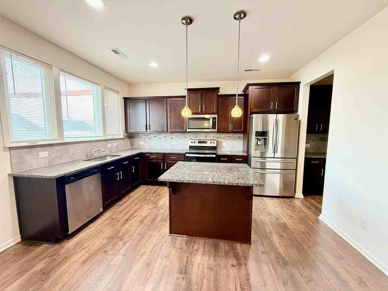 4909 Grace View Dr #1 - Photo 7 of 29