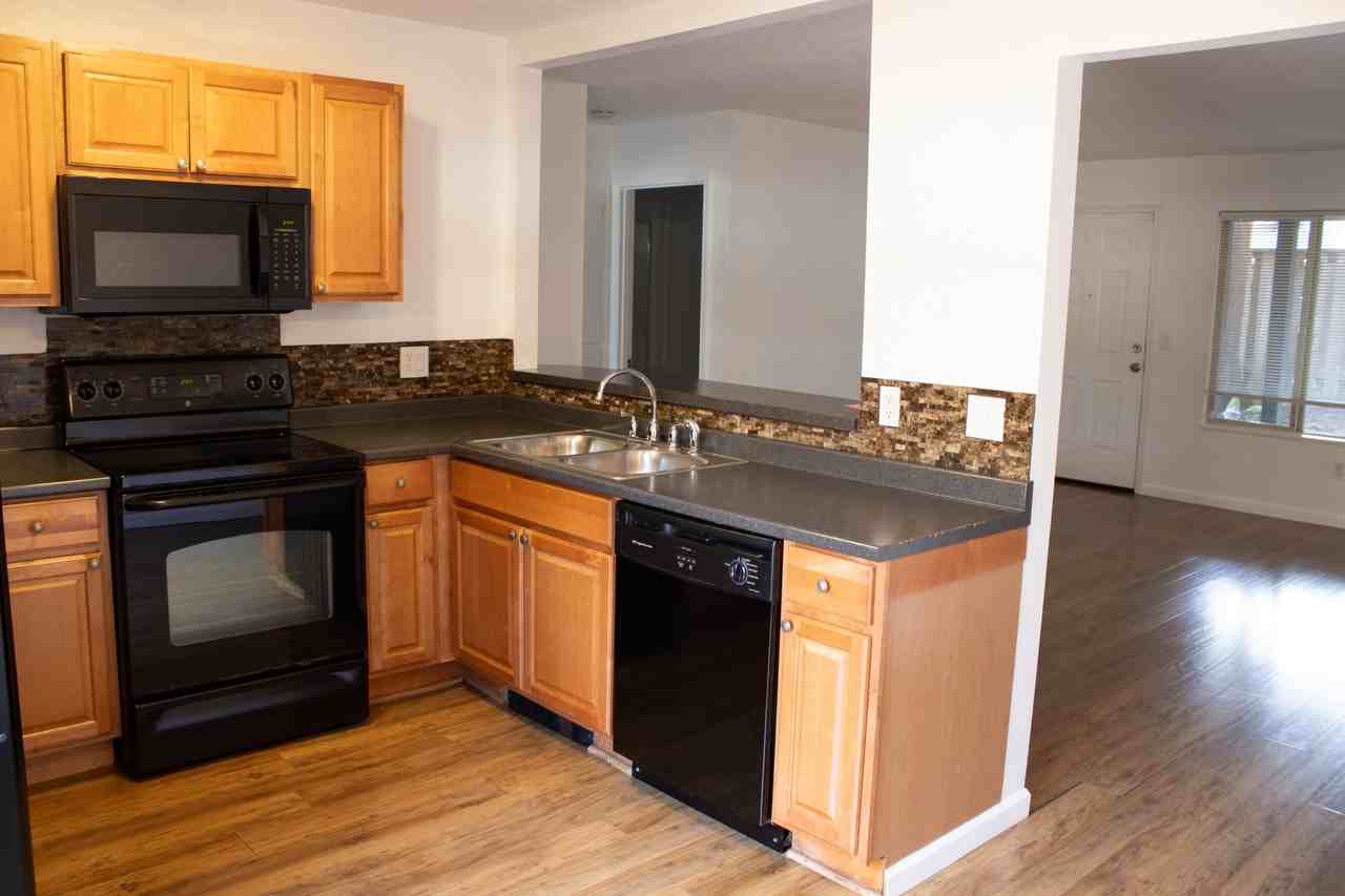 400 Ne 63rd Ave #402 - Photo 3 of 15
