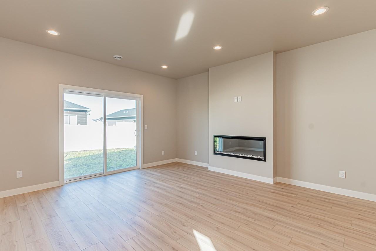 5846 James Dr W #1 - Photo 4 of 16