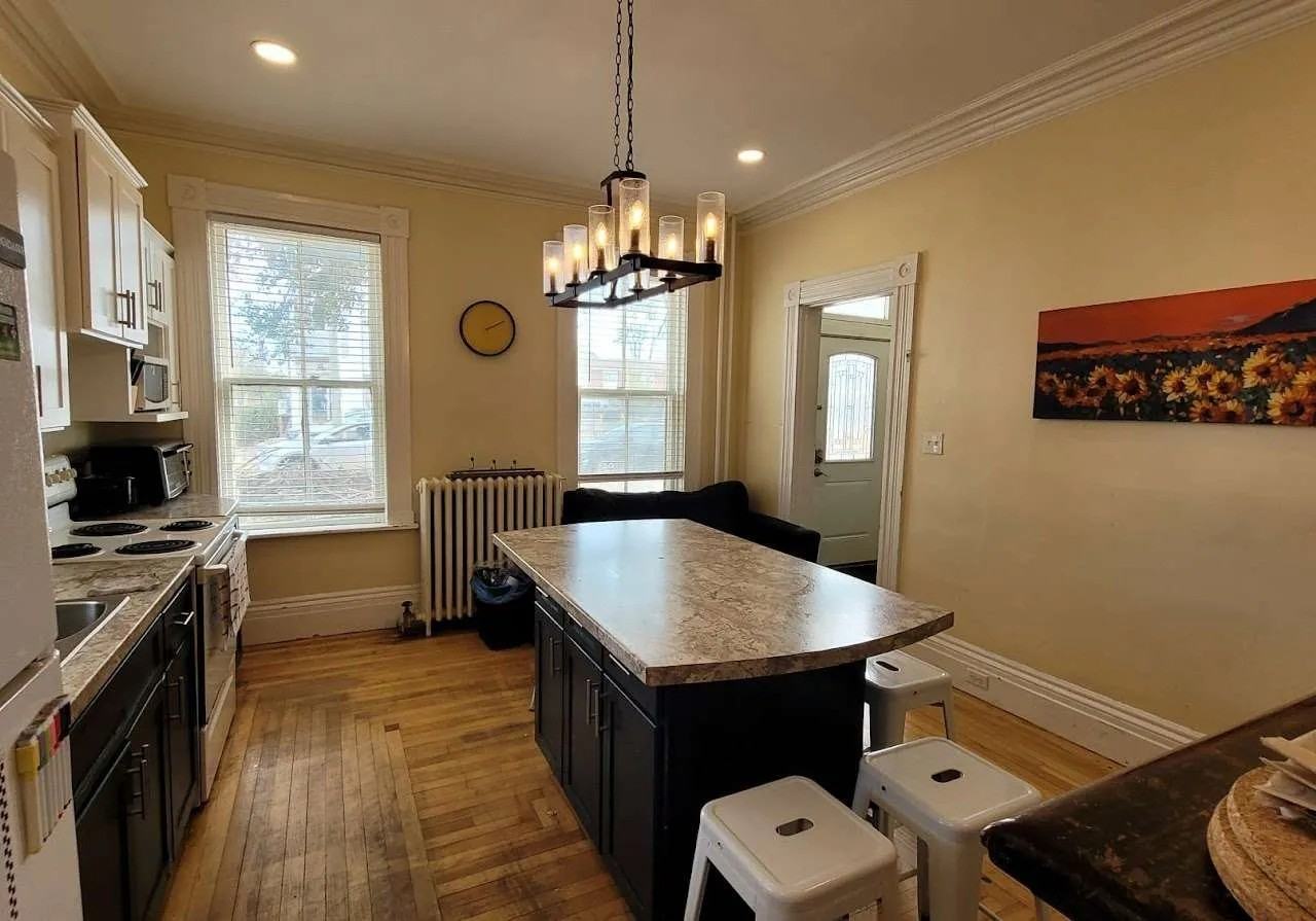 267 Grafton St #4 - Photo 3 of 8