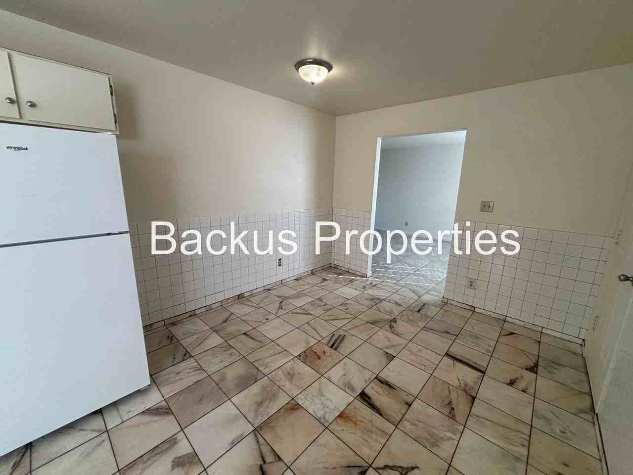 1825 Palm Ave #A - Photo 6 of 20
