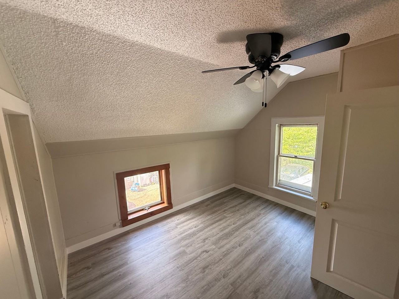 614A N Chestnut Ave - Photo 4 of 8