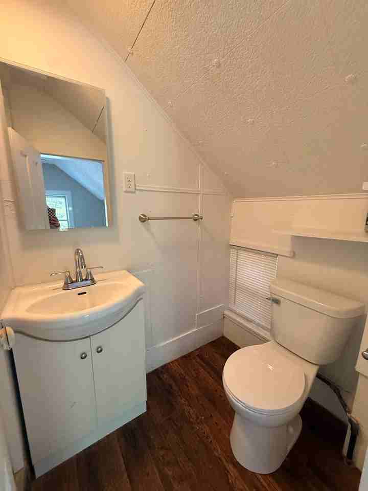 614A N Chestnut Ave - Photo 5 of 8