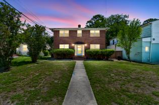 *** TWO WEEKS FREE*** Live Close to Everything – 1BR in Southside Jax - Photo 1 of 1