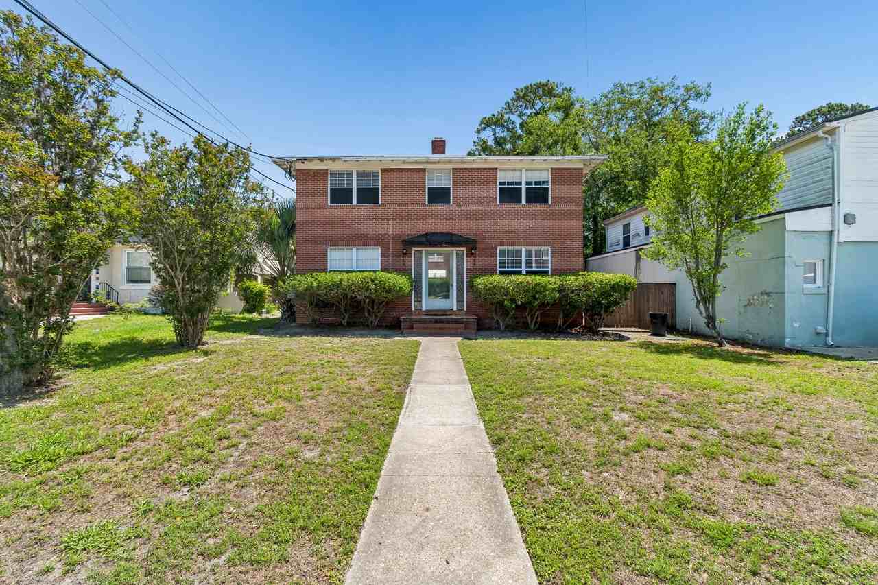 *** TWO WEEKS FREE*** Live Close to Everything – 1BR in Southside Jax - Photo 2 of 4