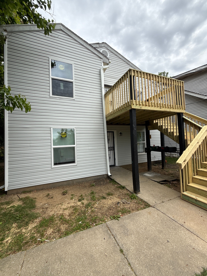 1723 W Kentucky Street - Photo 3 of 23