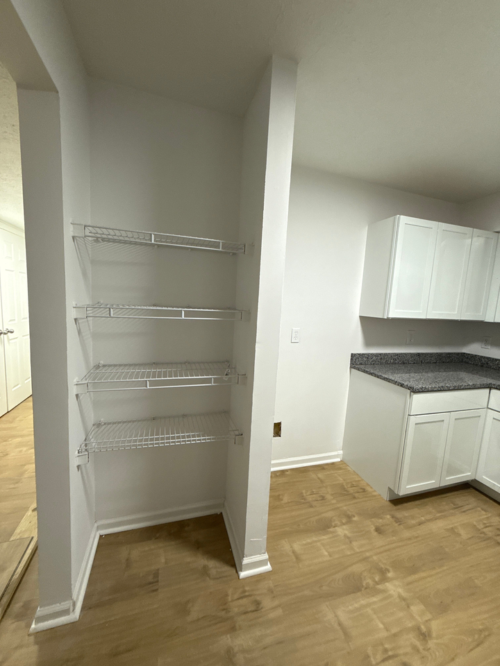 1723 W Kentucky Street - Photo 6 of 23