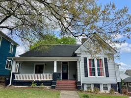 featured image of 311 E 5th Ave
