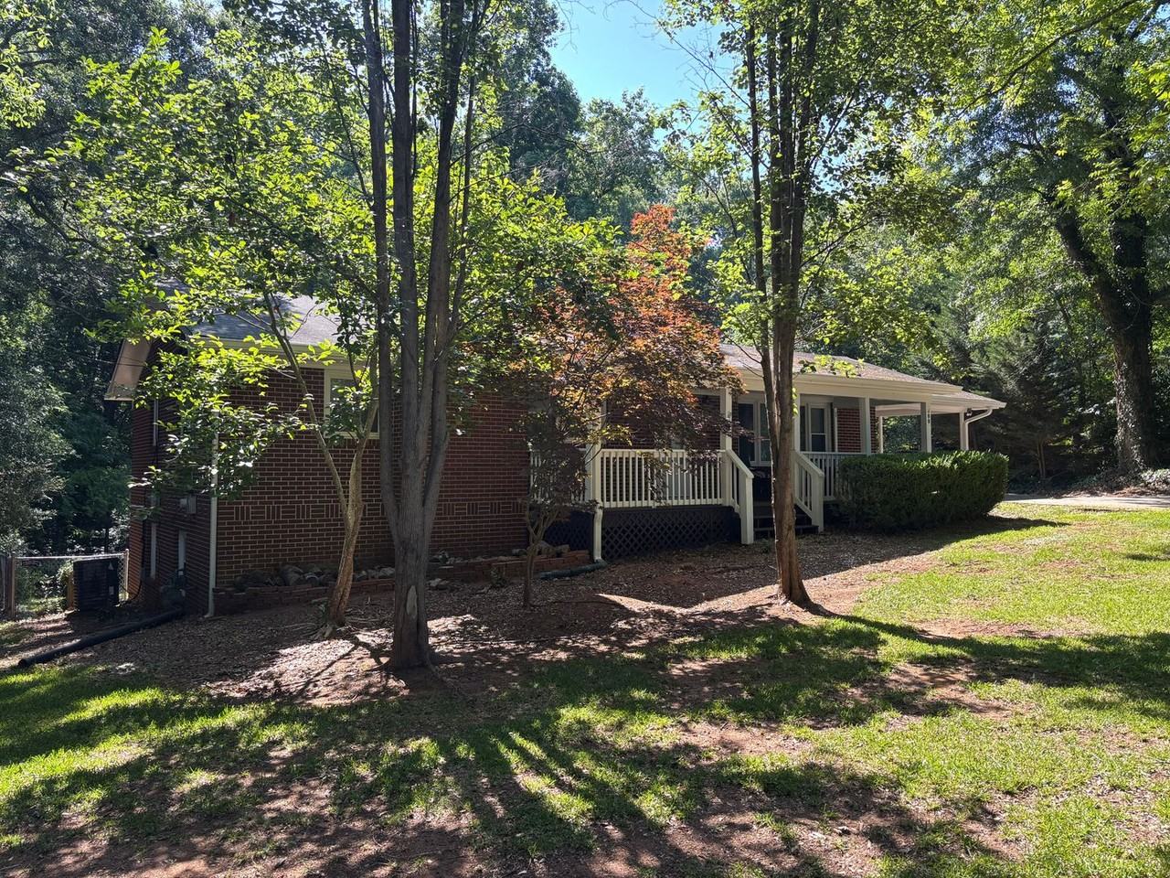 108 White St - Photo 2 of 35