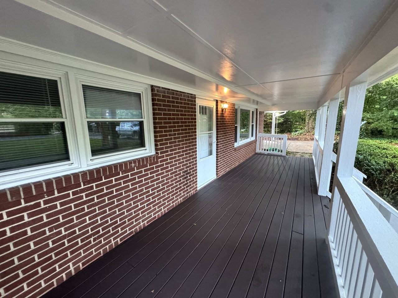 108 White St - Photo 3 of 35