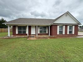 featured image of 1821 Palomino Dr