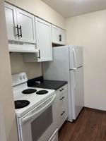 featured image of 465 Main St
