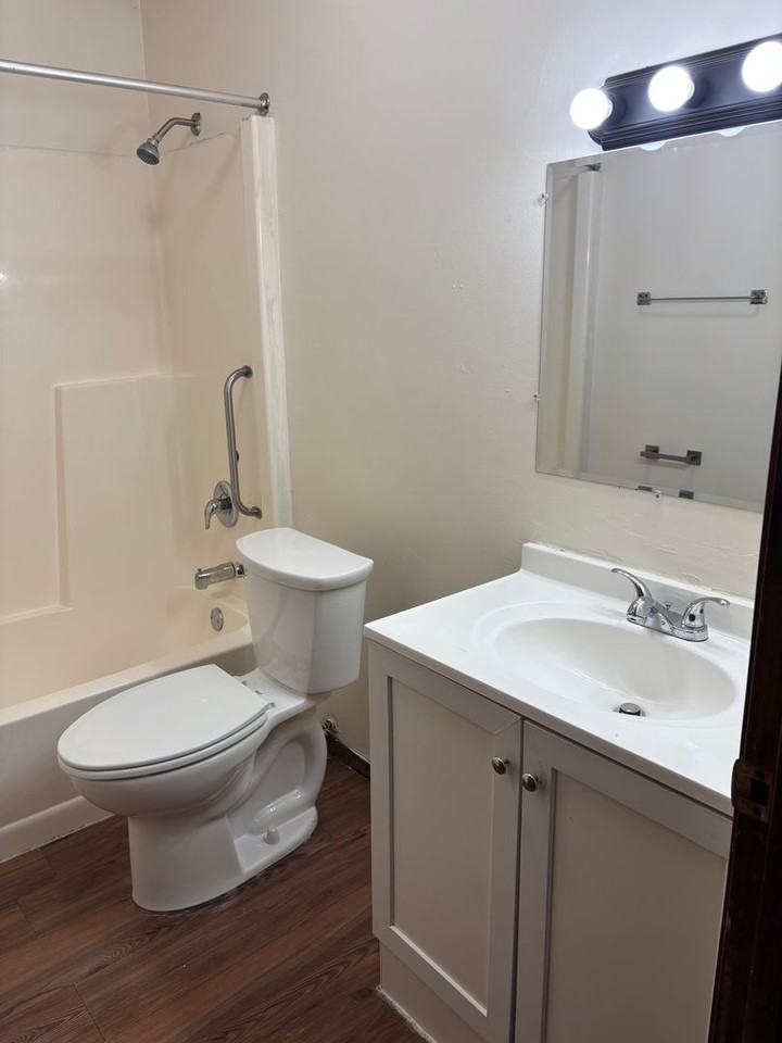 Crystal Springs Apts LLC - Photo 5 of 15