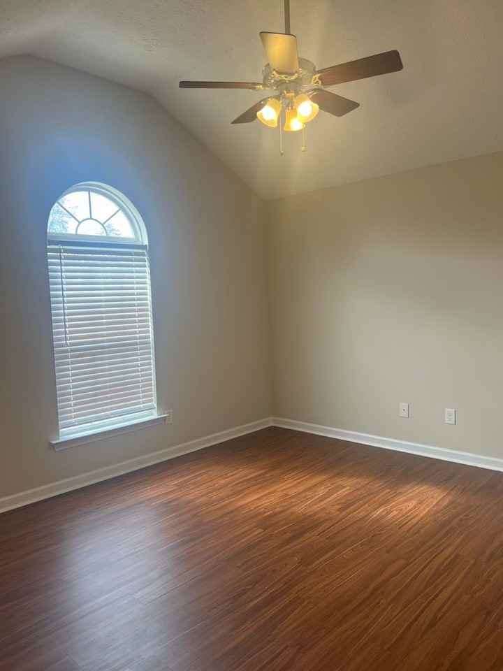 506 Upperglade Ct - Photo 7 of 15
