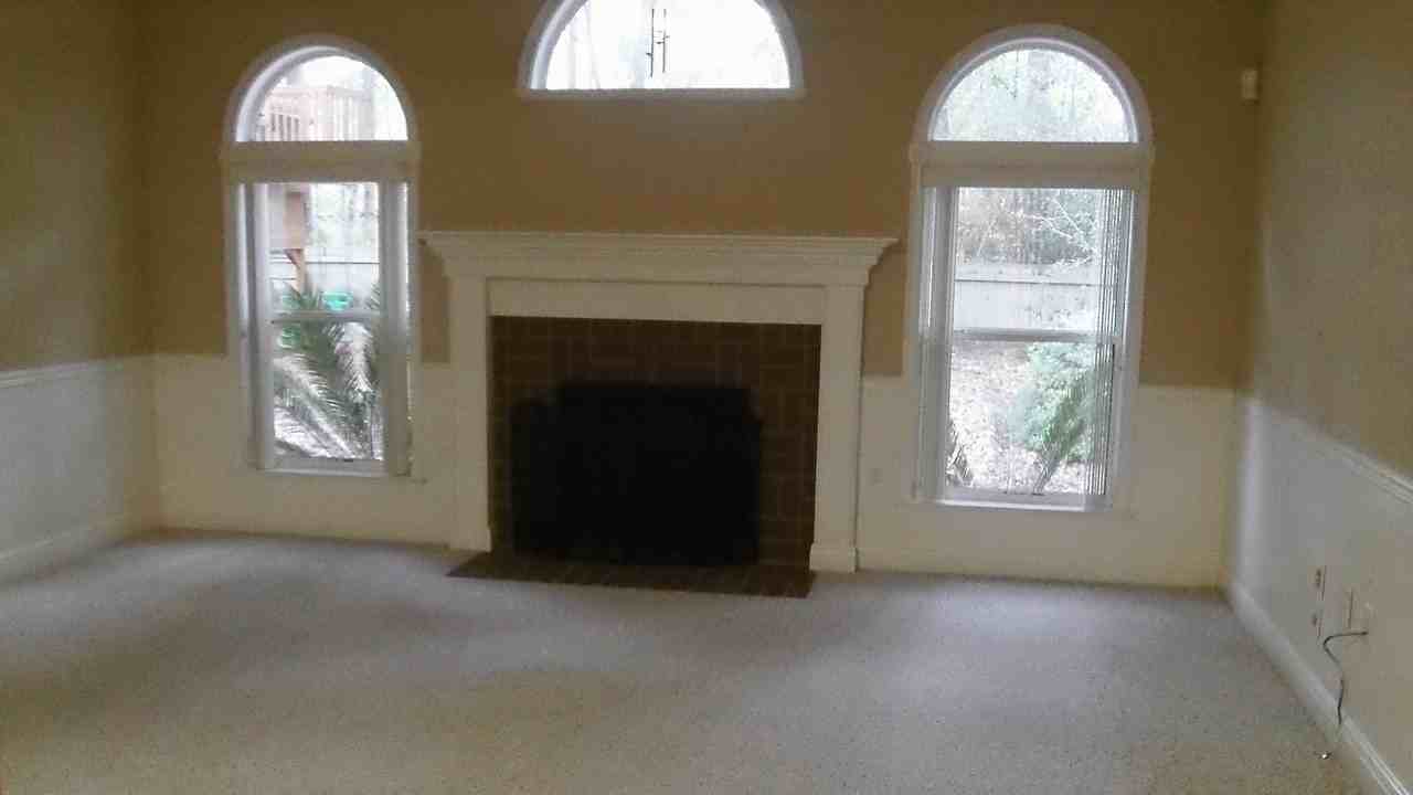 2414 Sw 98th Dr - Photo 5 of 20