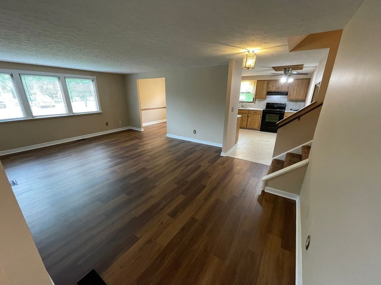 4957 Winding Spring Cir - Photo 4 of 26