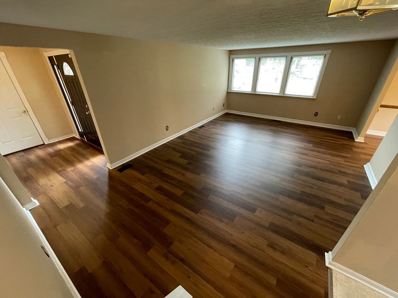 4957 Winding Spring Cir - Photo 6 of 26