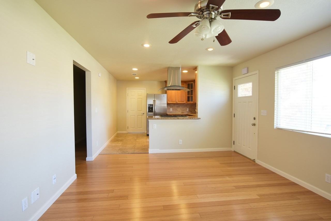 2422 Painted Rock Dr - Photo 6 of 14