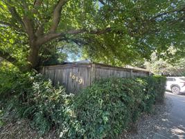 featured image of 1619 Pole Line Rd